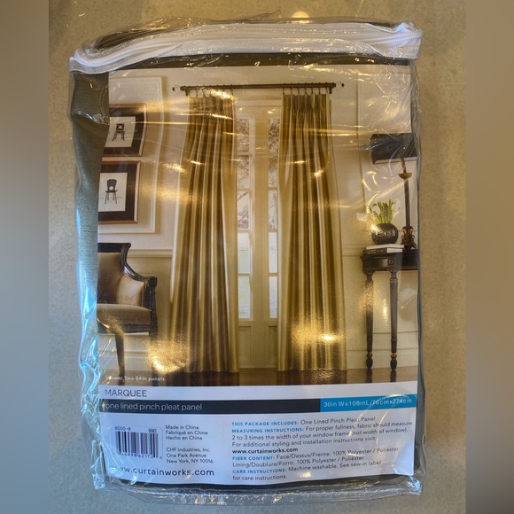 NWT Curtainworks Bronze Marquee One Line Pleat Panel - Picture 2 of 2
